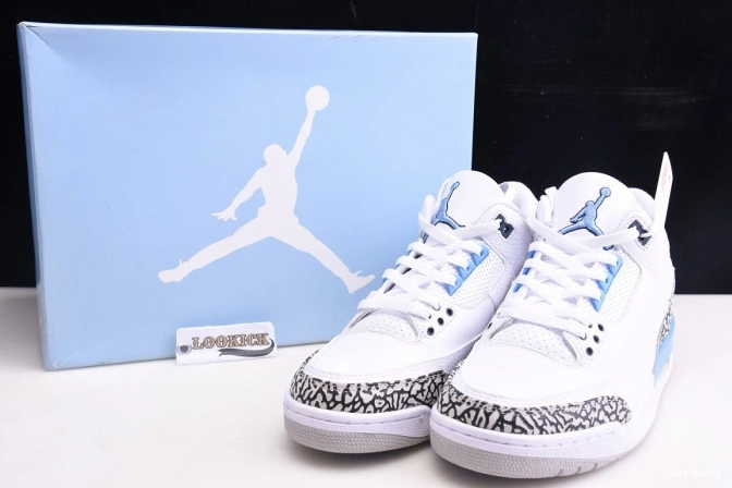 1st Kicks Jordan AllSeason 3 CT8532- 968 Air UNC 1104